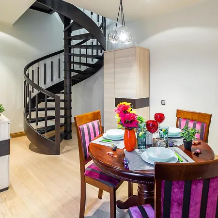 Amazing Old Town Appartement